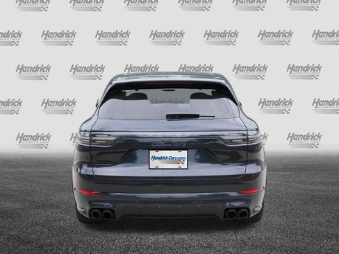 Used 2021 Porsche Cayenne GTS AWD/4WD image 8