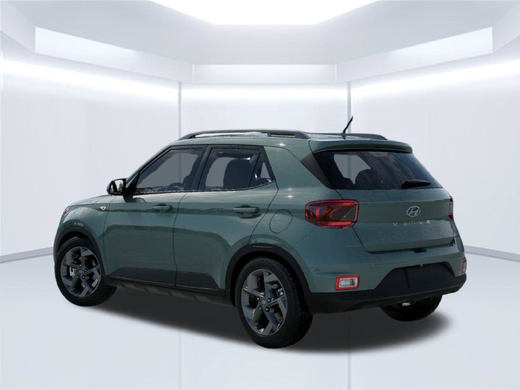 New 2026 Hyundai Venue SEL FWD image 5