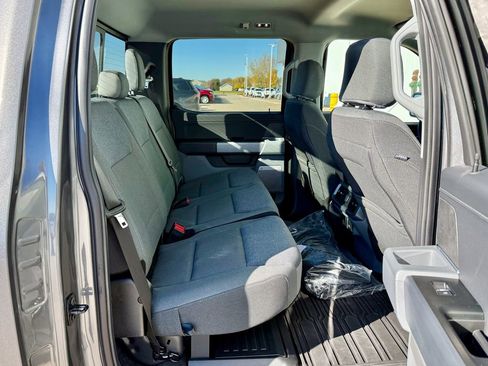 Certified 2025 Ford F150 XLT w/ Equipment Group 303A High image 17