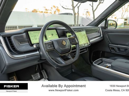 Used 2024 Rivian R1T Adventure image 12