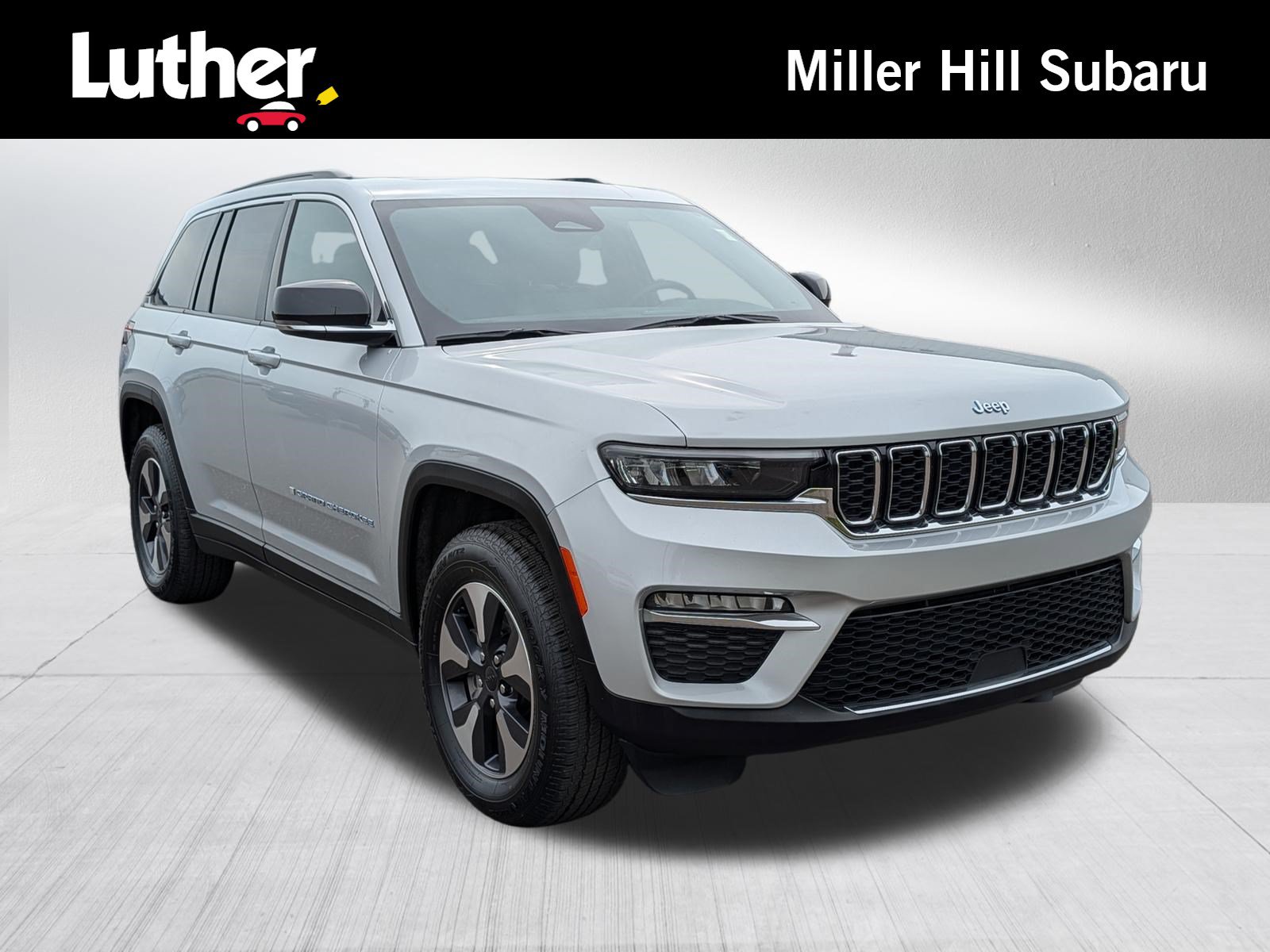Used 2024 Jeep Grand Cherokee Limited 4xe AWD/4WD image 1