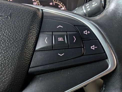 Used 2017 Cadillac XT5 Luxury w/ Driver Awareness Package image 26