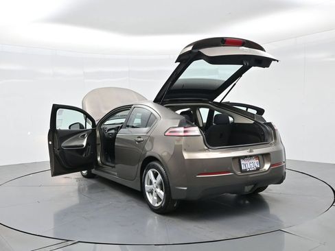 Used 2015 Chevrolet Volt w/ Enhanced Safety Package 1 image 40