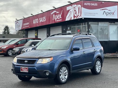 Used 2012 Subaru Forester 2.5X Limited image 2