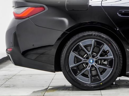 Used 2023 BMW i4 eDrive40 w/ Premium Package RWD image 8