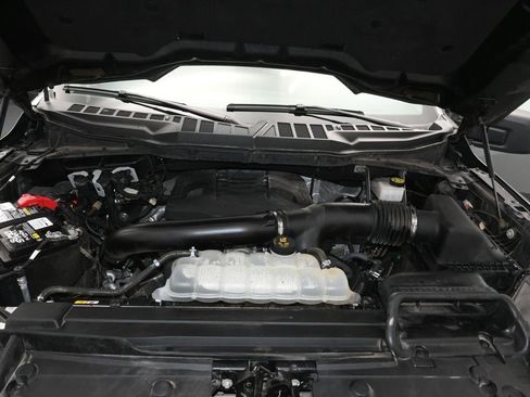 Used 2023 Ford F150 XLT w/ Trailer Tow Package image 12