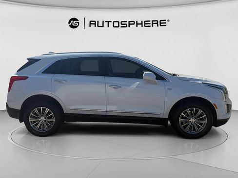 Used 2018 Cadillac XT5 Luxury AWD/4WD image 10