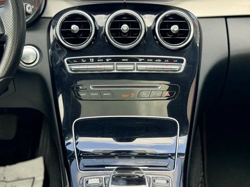 Used 2015 Mercedes-Benz C 300 4MATIC Sedan image 14