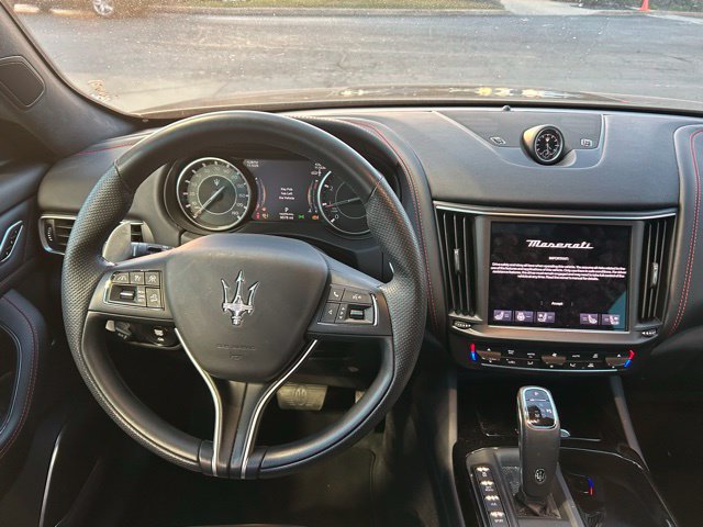 Used 2024 Maserati Levante GT Ultima AWD/4WD image 15