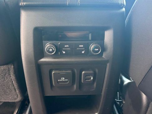 Used 2018 Chevrolet Traverse Premier w/ LPO, Floor Liner Package FWD image 35