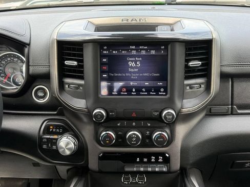 Used 2020 RAM 1500 Sport w/ Level 2 Equipment Goup w/2_L AWD/4WD image 9