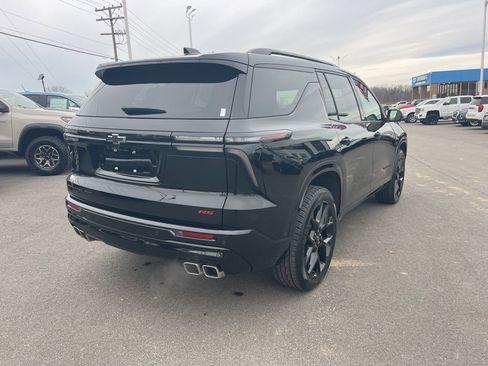 Used 2024 Chevrolet Traverse RS w/ LPO, Floor Liner Package image 5