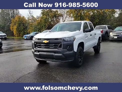 Used 2026 Chevrolet Colorado W/T w/ WT Custom Package image 3