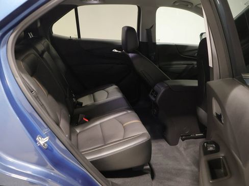 Used 2024 Chevrolet Equinox Premier AWD/4WD image 21