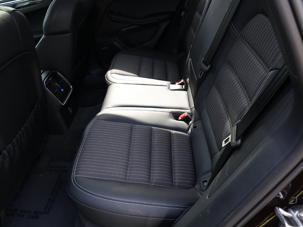 Used 2025 Porsche Macan Turbo AWD/4WD image 19