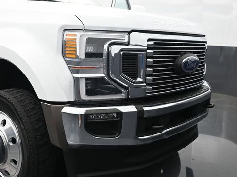 Certified 2022 Ford F450 Lariat w/ Lariat Ultimate Package AWD/4WD image 36