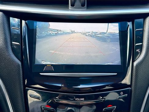 Used 2019 Cadillac XTS Luxury image 15