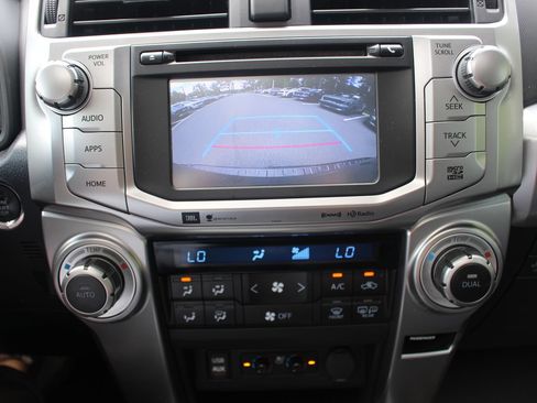 Used 2019 Toyota 4Runner Limited AWD/4WD image 30