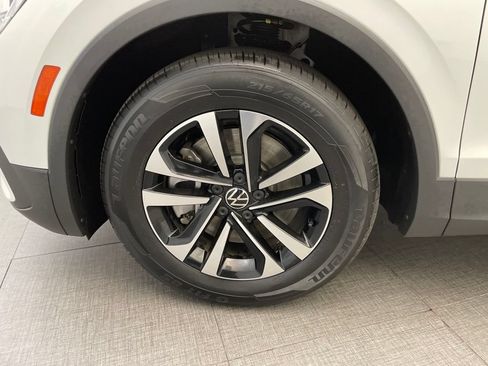 Used 2023 Volkswagen Tiguan S FWD image 7