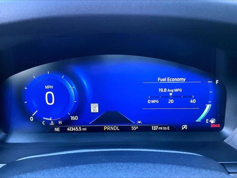 Certified 2022 Ford Explorer Platinum w/ Equipment Group 601A image 25