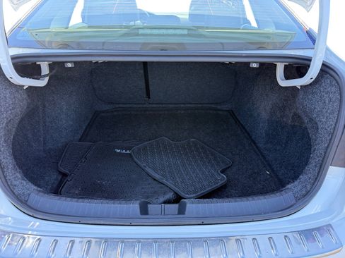 Certified 2023 Volkswagen Jetta SE FWD image 17