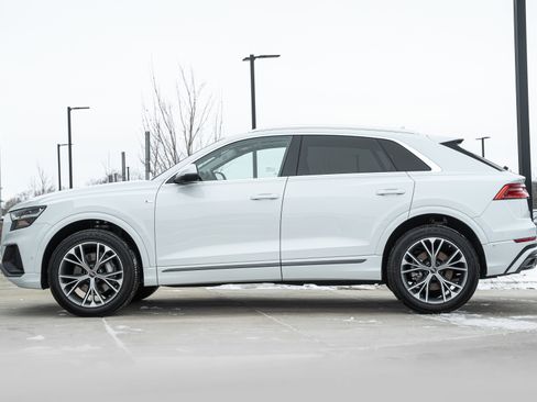 Certified 2022 Audi Q8 Premium Plus w/ Premium Plus Package image 6