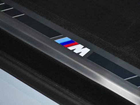 Used 2025 BMW 740i RWD image 21