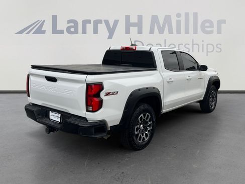Used 2024 Chevrolet Colorado Z71 w/ Z71 Convenience Package 2 AWD/4WD image 5