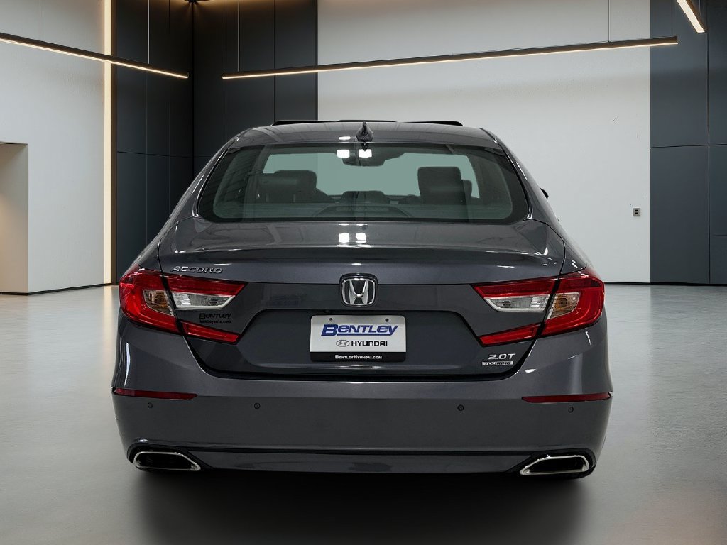 Used 2018 Honda Accord Touring image 5