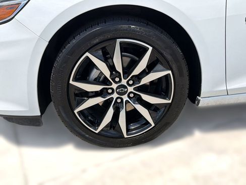 Used 2024 Chevrolet Malibu RS FWD image 12