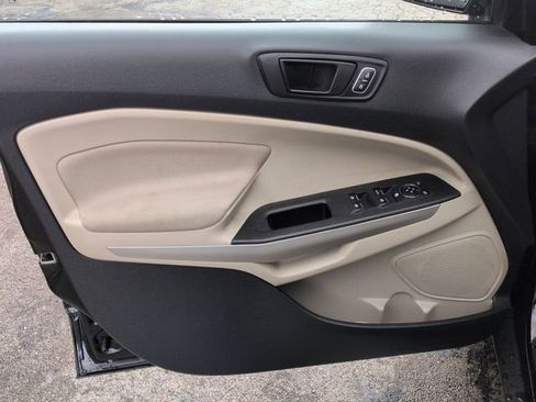 Used 2021 Ford EcoSport S image 21
