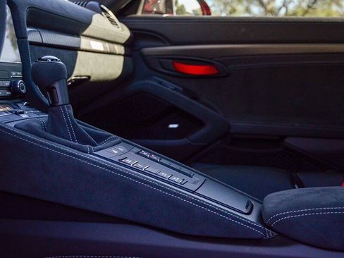 Used 2024 Porsche 718 Cayman GT4 RS image 25