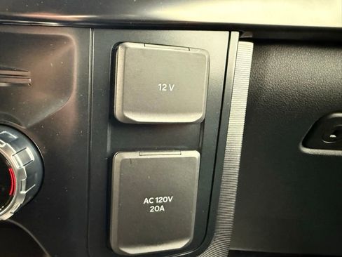 New 2025 Ford F150 Platinum image 41