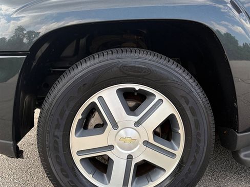 Used 2005 Chevrolet TrailBlazer LT AWD/4WD image 30
