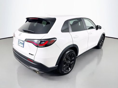 Certified 2024 Honda HR-V Sport image 7
