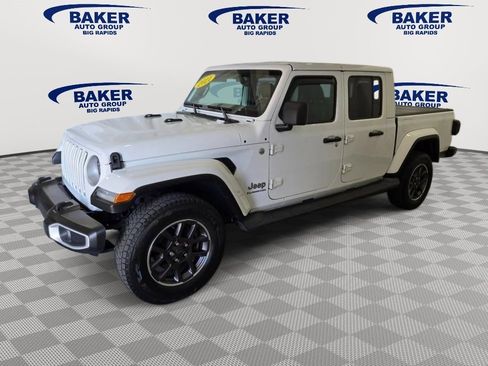 Used 2021 Jeep Gladiator Overland image 7