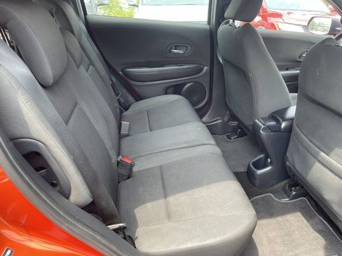 Used 2020 Honda HR-V Sport image 25