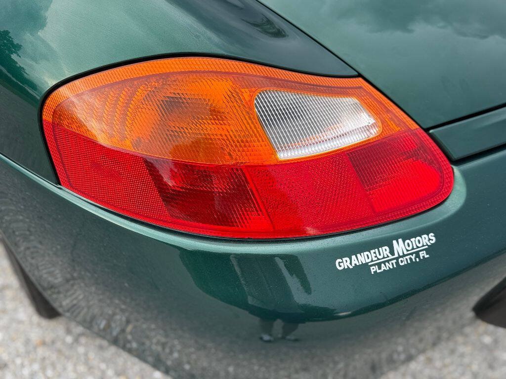 Used 2001 Porsche Boxster RWD image 13