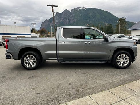 Used 2019 Chevrolet Silverado 1500 LTZ w/ LTZ Premium Package image 5