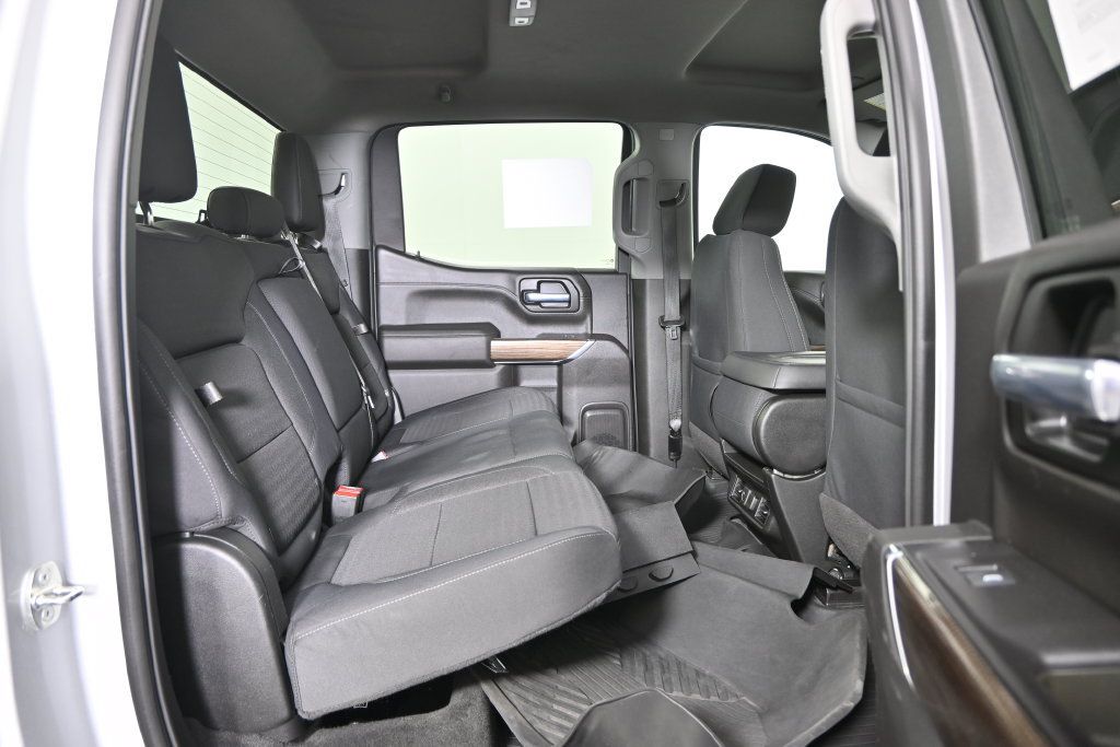Used 2020 Chevrolet Silverado 1500 RST AWD/4WD image 16