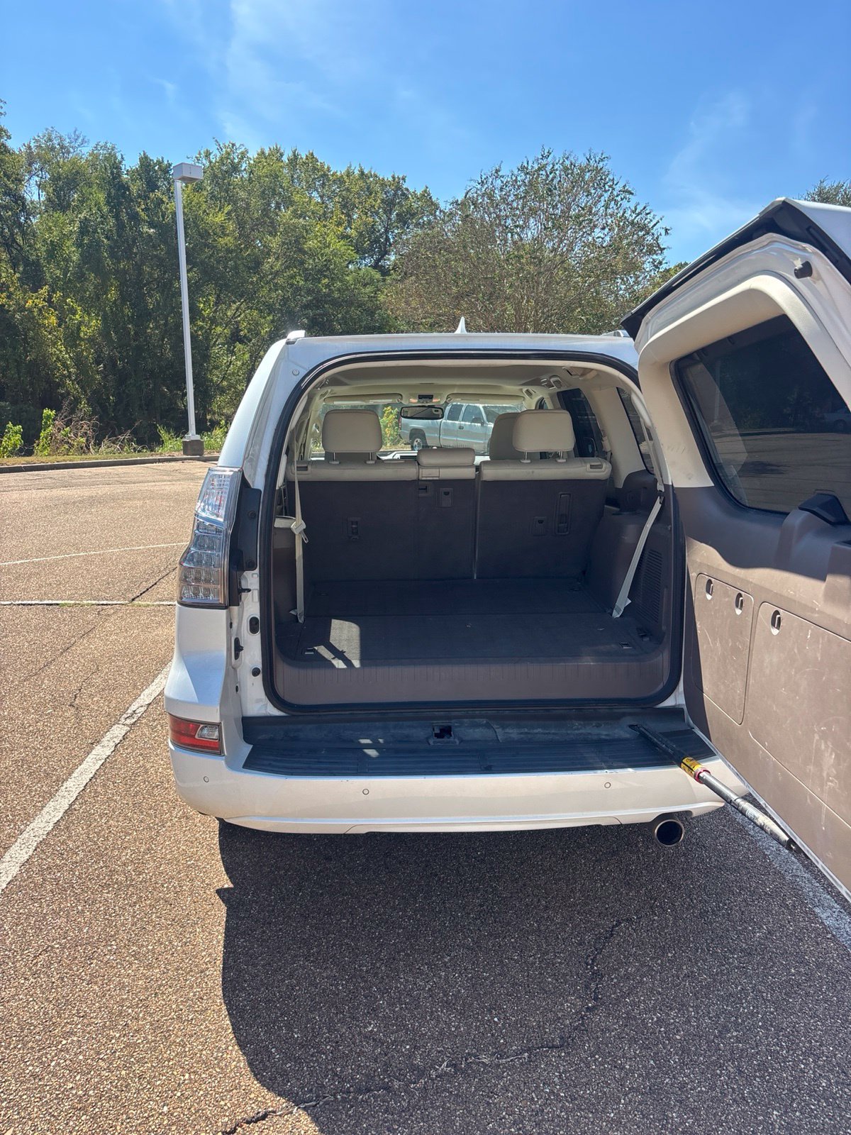 Used 2019 Lexus GX 460 Luxury AWD/4WD image 12