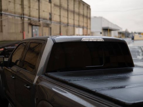 Used 2017 Ford F150 Raptor w/ Equipment Group 802A Luxury image 38