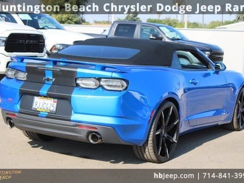 Used 2024 Chevrolet Camaro LT w/ RS Package image 5
