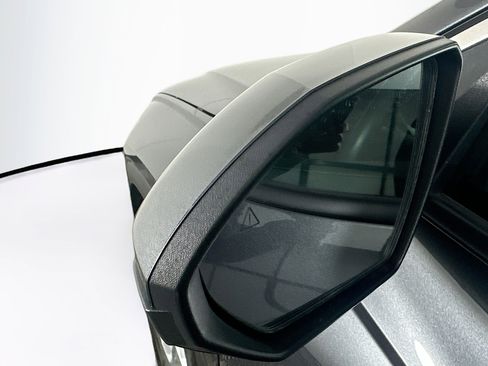 Used 2024 Hyundai Tucson SE image 16