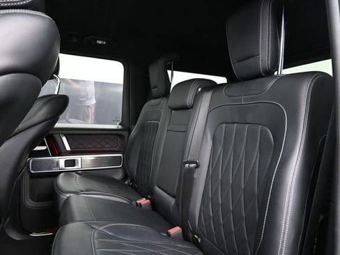 Used 2021 Mercedes-Benz G 550 image 11
