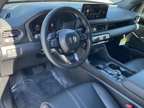 New 2026 Honda Pilot TrailSport image 12