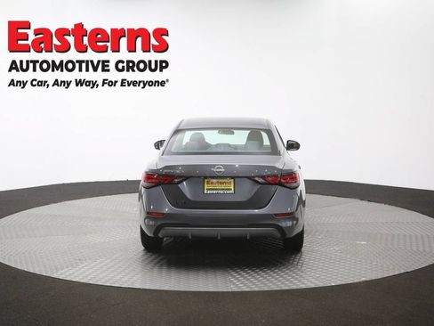 Used 2025 Nissan Sentra S FWD image 35