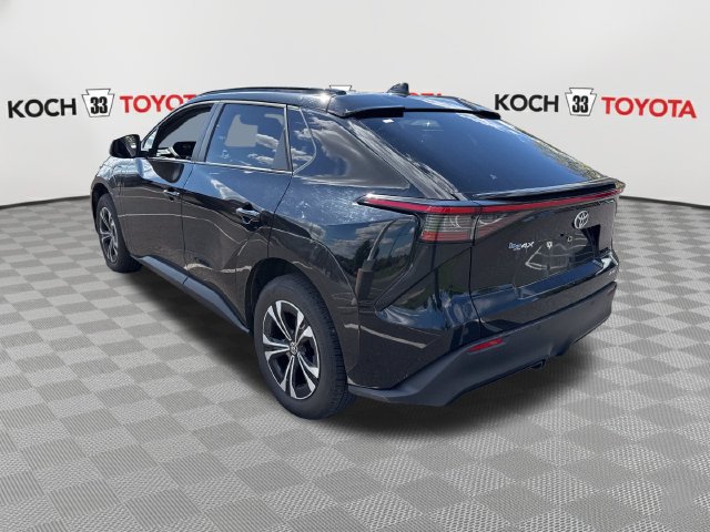 Used 2023 Toyota bZ4X AWD image 6
