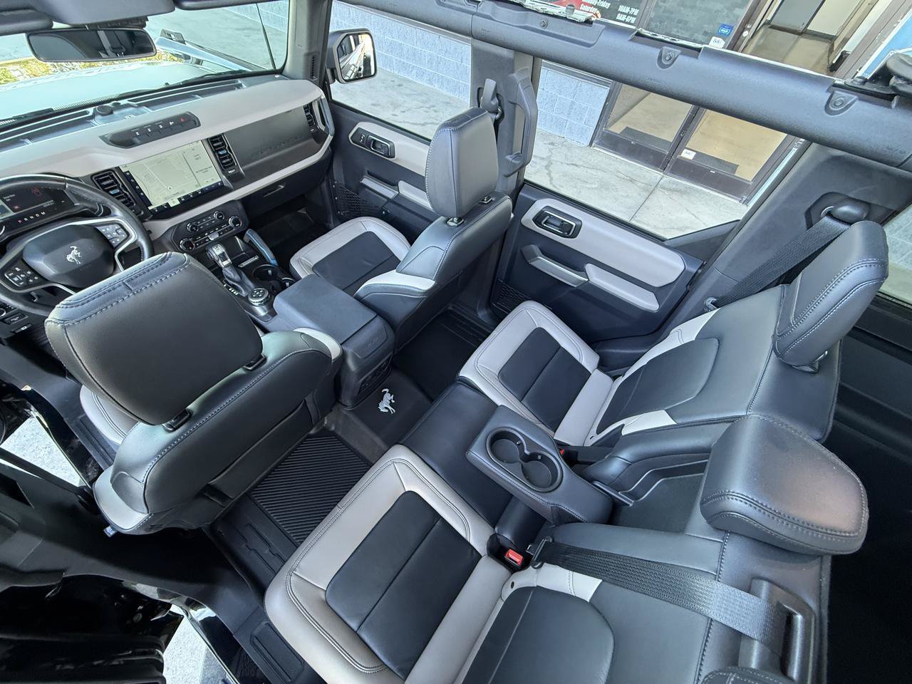 Used 2023 Ford Bronco Wildtrak AWD/4WD image 18