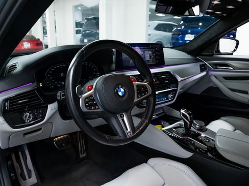 Used 2021 BMW M5 w/ Executive Package image 18